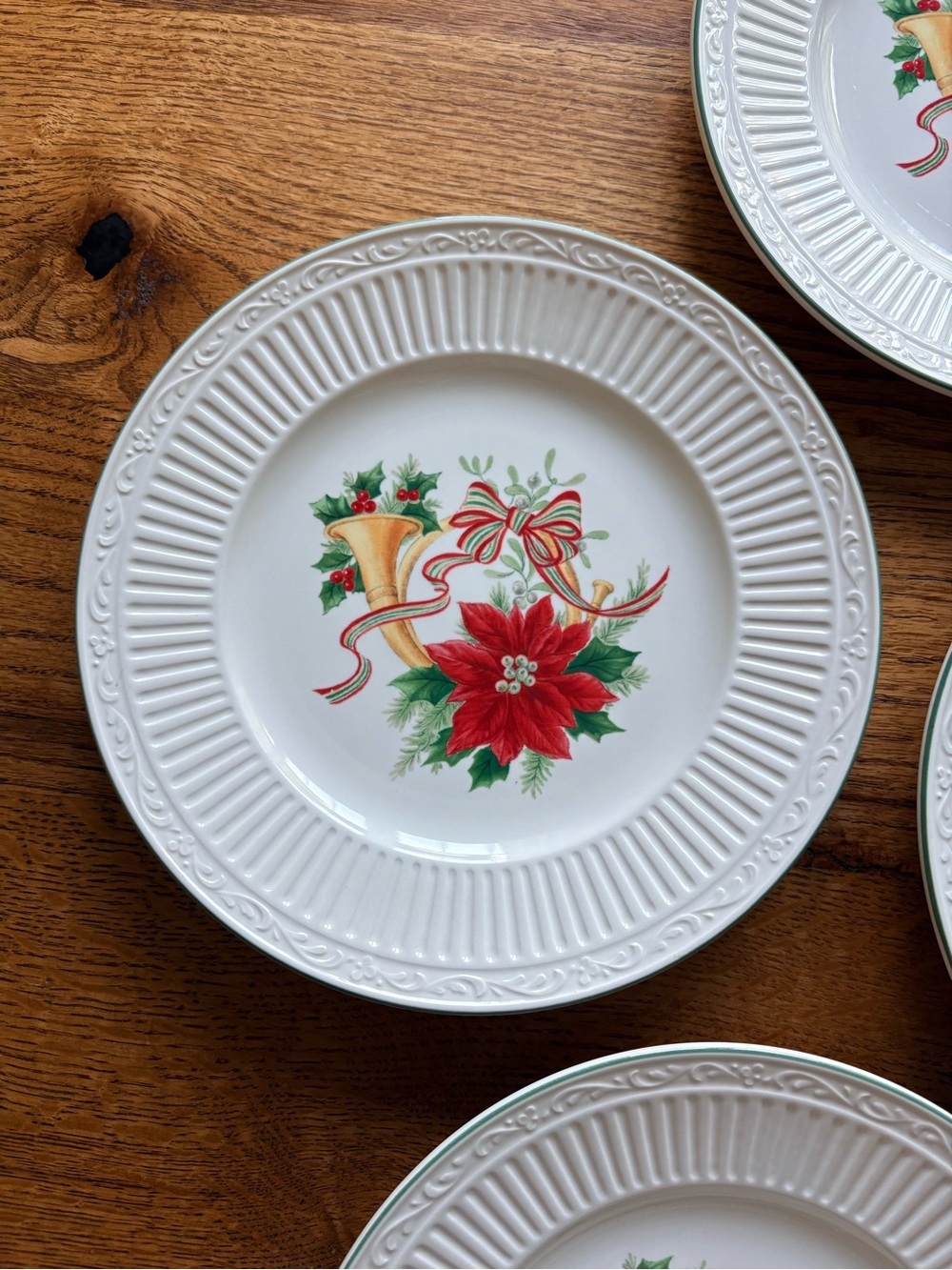 Mikasa Italian Holiday with Poinsettia, Horn, and Bow Salad Plates - set of 4. - Picture 4 of 12